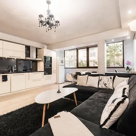 Aquamarine 2 * Варна