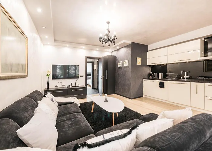 Aquamarine 2 Apartment