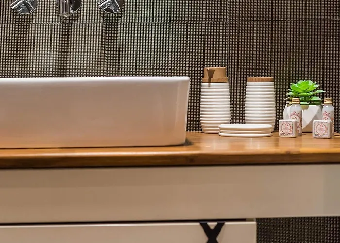 Aquamarine 2 וארנה