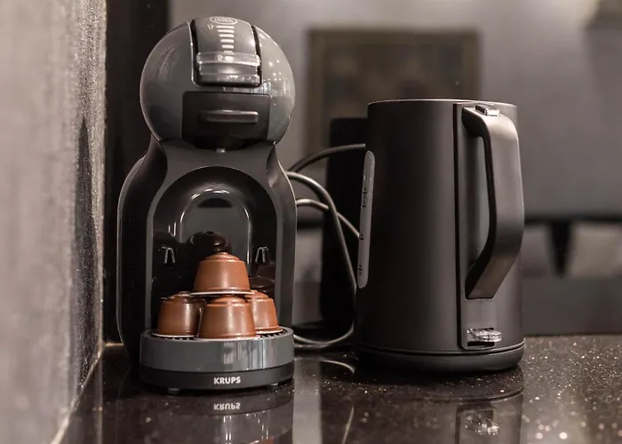 Aquamarine 2 וארנה